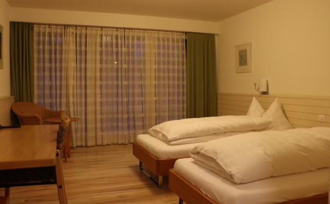 Hotel Breiti Bachenbulach Exteriör bild